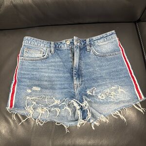 Blue jean shorts with red stripe